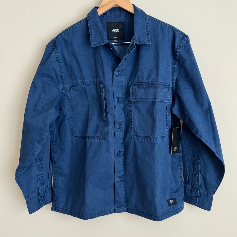 NWT Vans Salt Wash Lightweight Navy Long Sleeve Button Down Shirt Size S